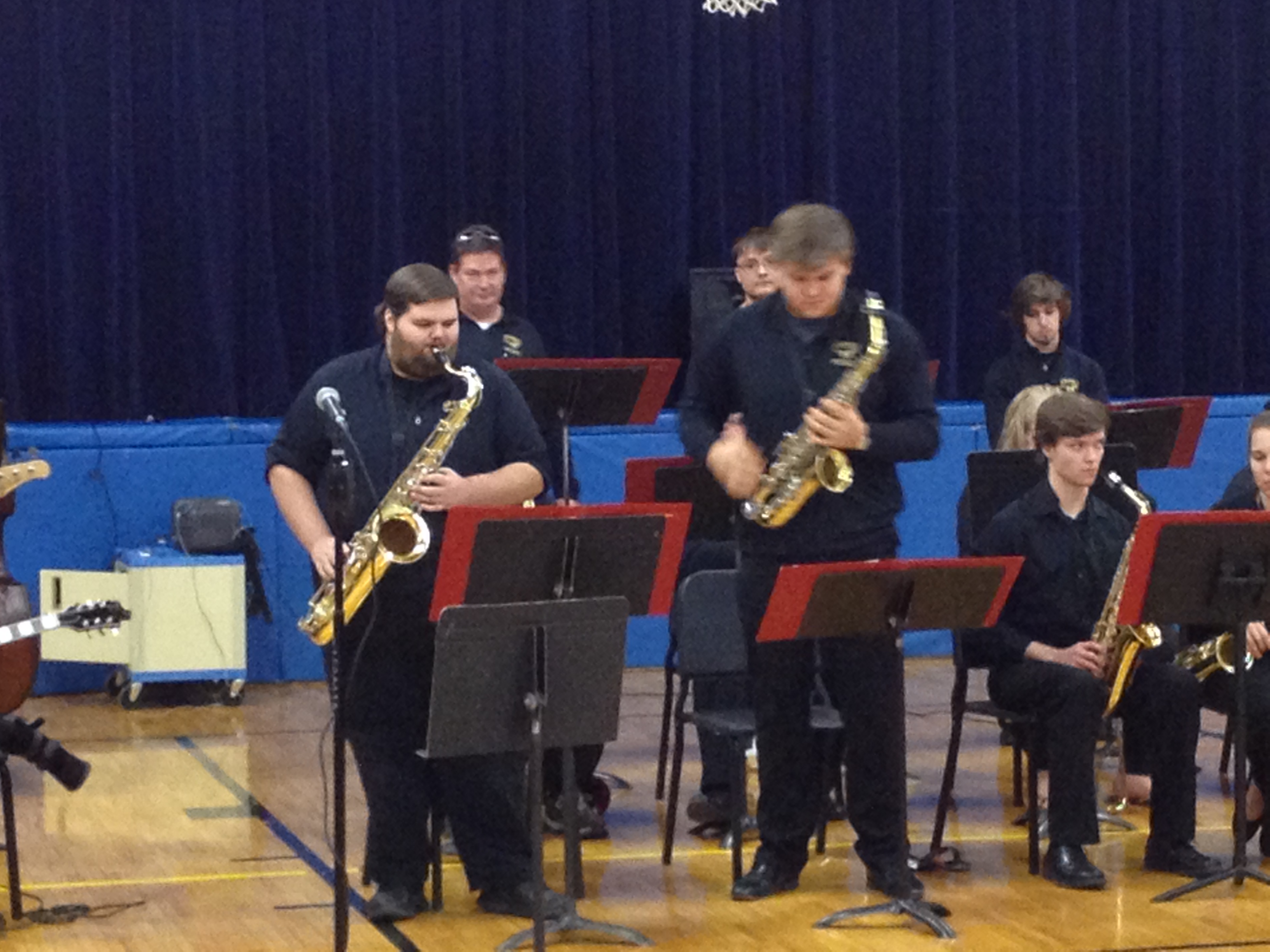Ryan Ohm and Samuel Roden trade solos on Freddie Freeloader