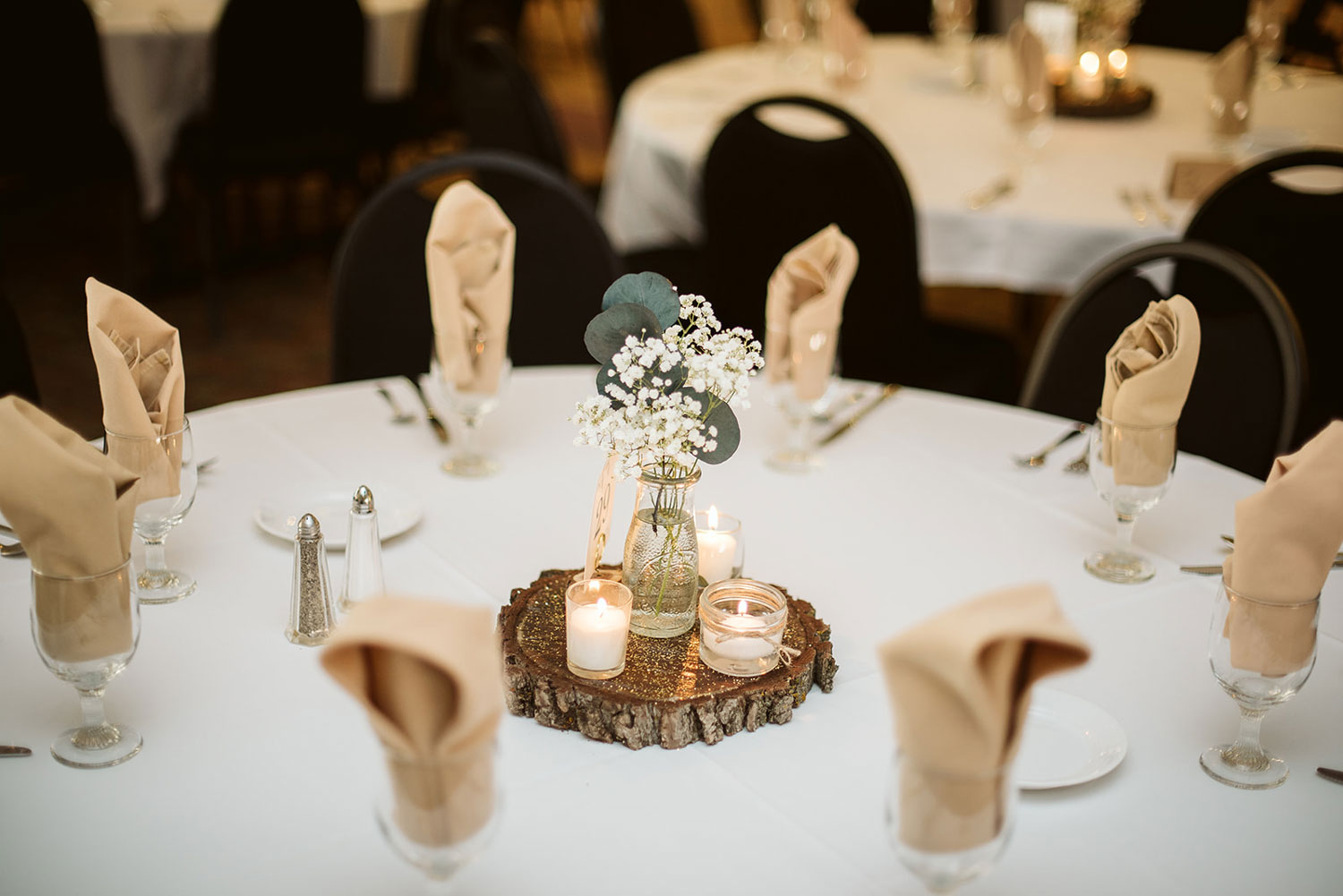 Wedding centerpiece and table settings