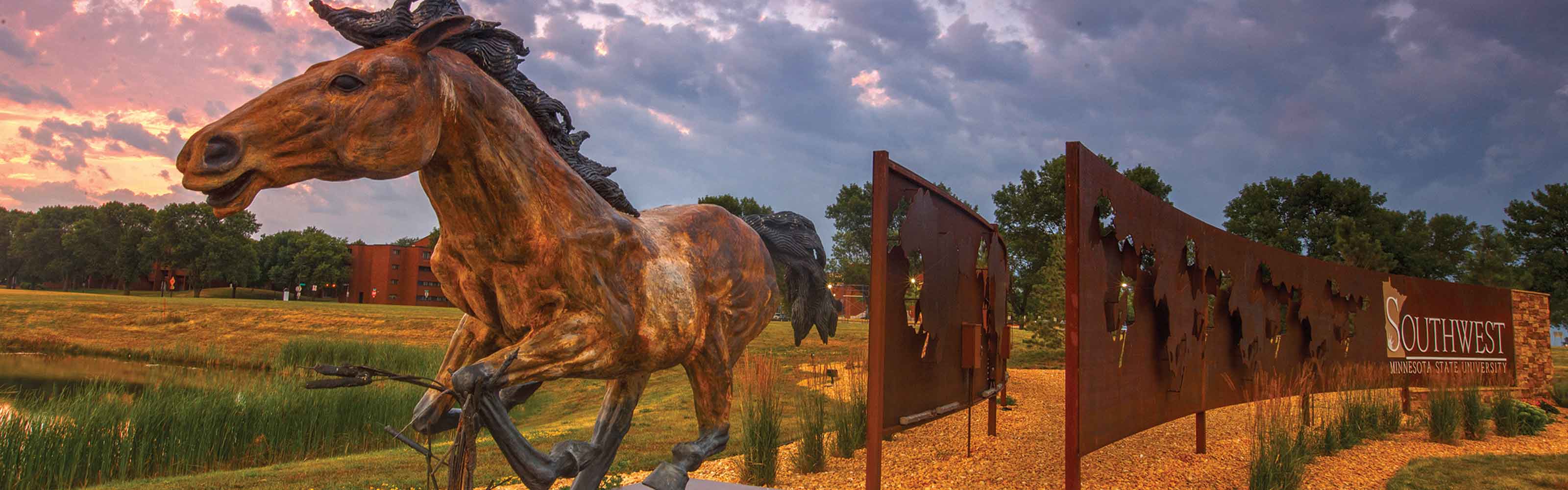 SMSU Entrance Sign