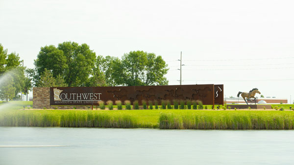 SMSU Entrance Sign